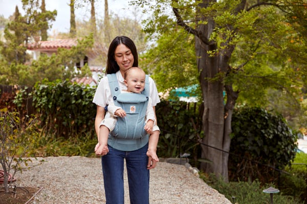 5 Things to Know Before You Start Using a Baby Carrier