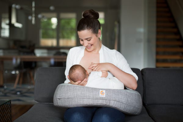 Six Ways to Practice Self-Care When You&#039;re Breastfeeding