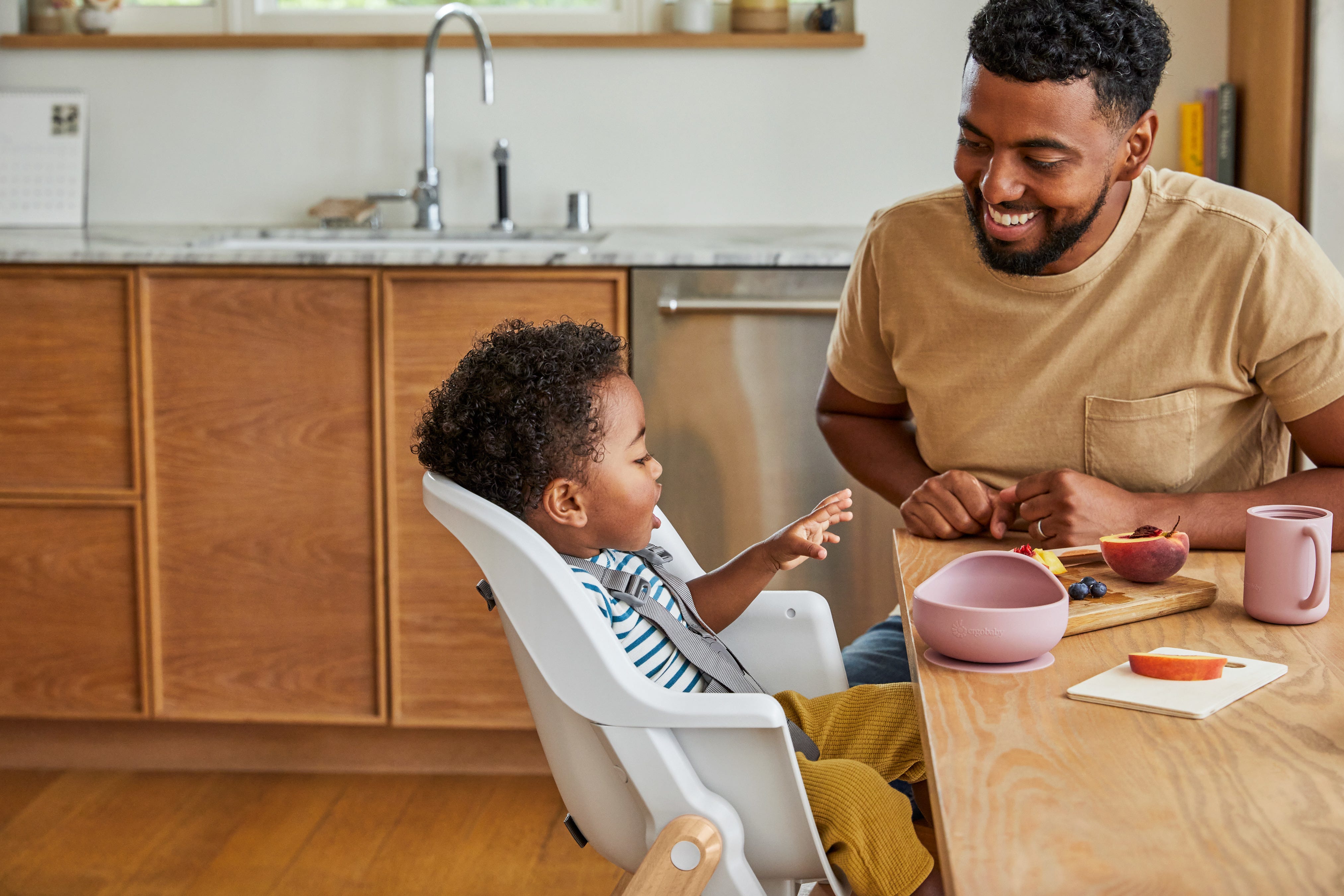 The New Mom’s Guide to Starting Solids with Baby